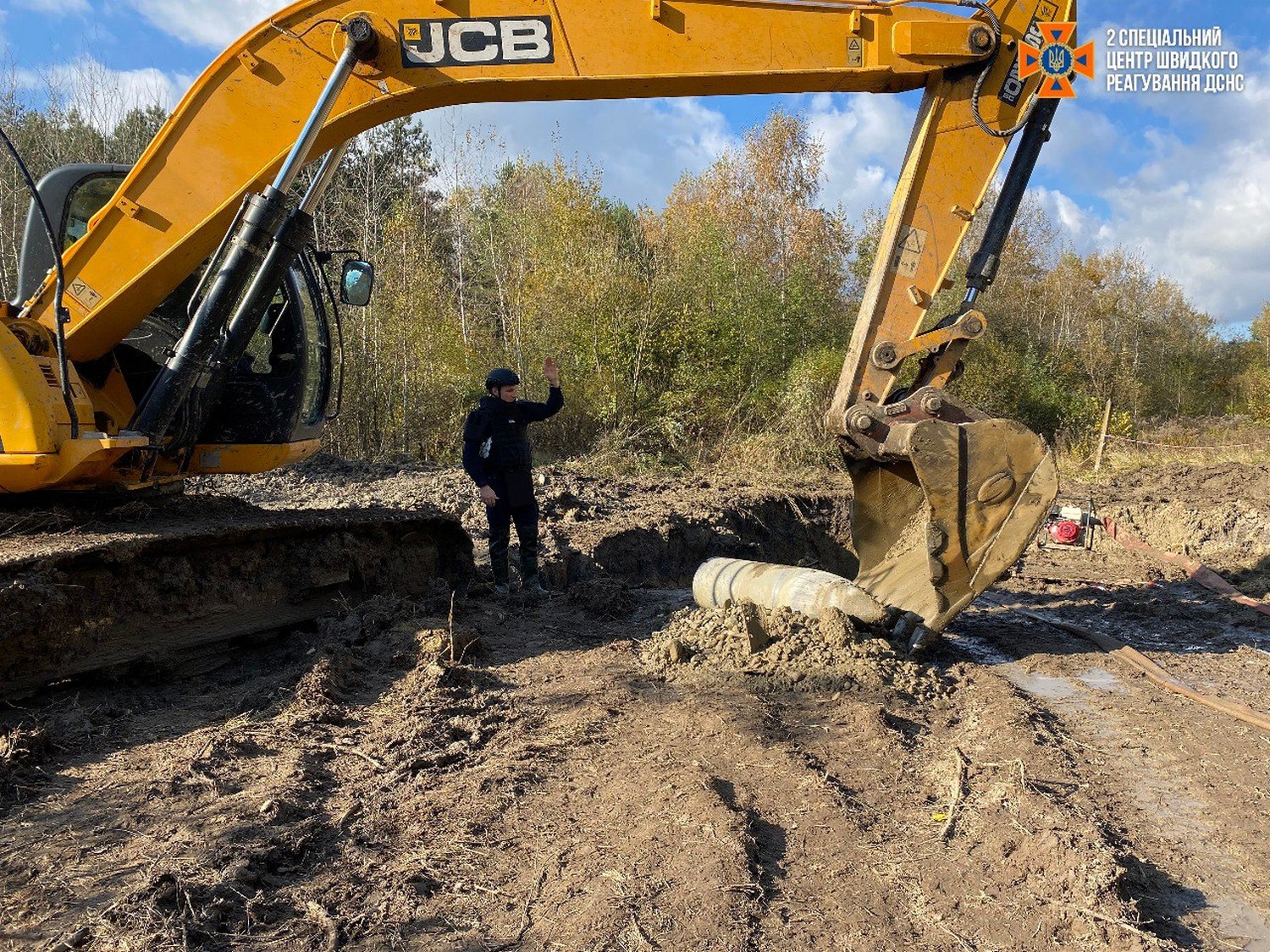 Витягнення «Кинджала» із землі1.