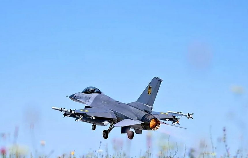 F-16.