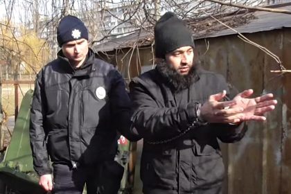 Поліцейський і вбивця.