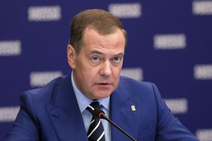 Дмитро Медведєв