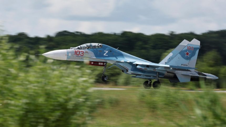 Винищувач Су-27