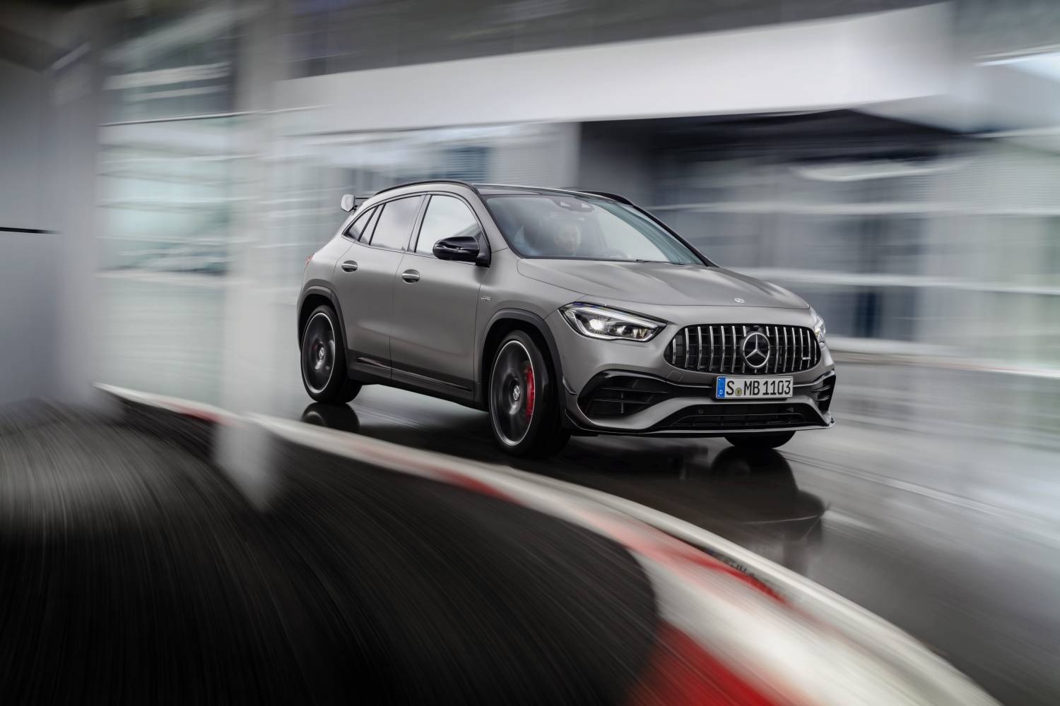 Mercedes-Benz GLA