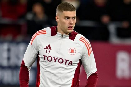Артем Довбик.