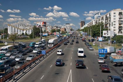 Берестейський проспект.