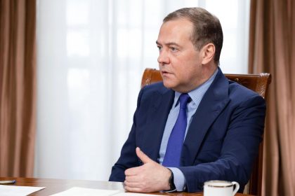 Дмитро Медведєв