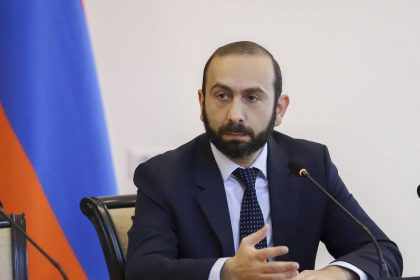 Арарат Мірзоян