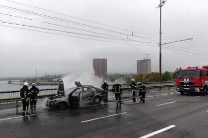 Палаюче авто у Києві