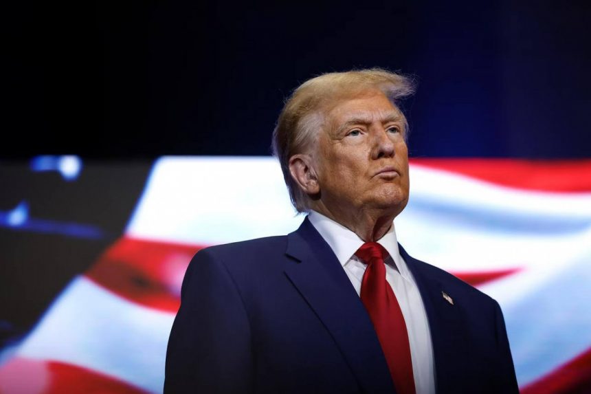 Дональд Трамп.
