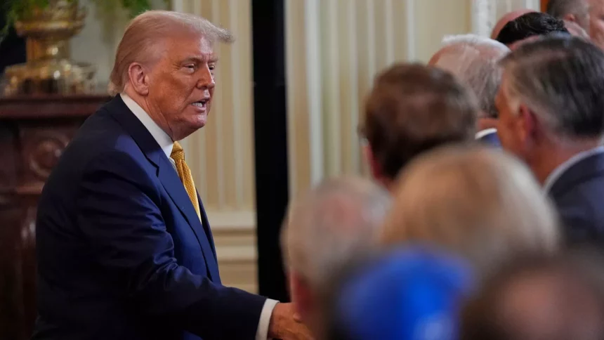 Дональд Трамп.