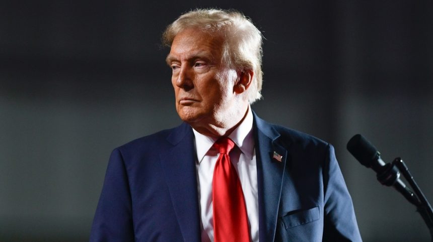 Дональд Трамп.