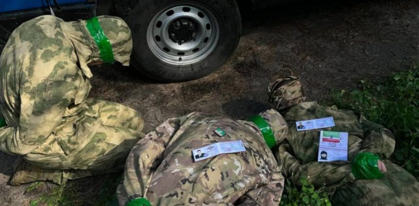 Полонені окупанти