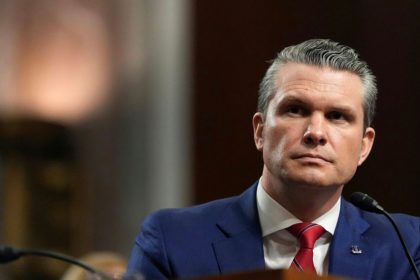 Піт Гегсет.