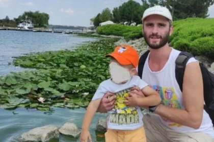 Батько одинак з Дніпра