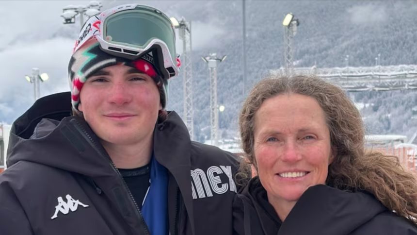 Сара Шлепер та її син Лассе Гаксіола