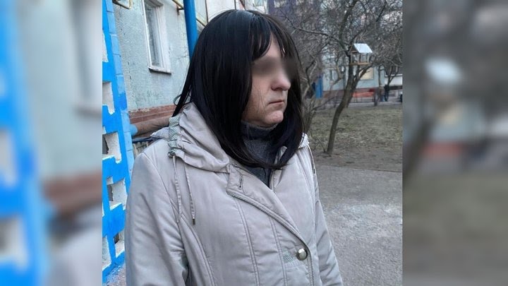 Чоловік у перуці